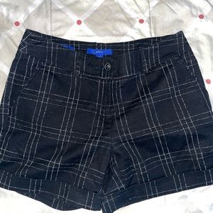 APT 9 Shorts